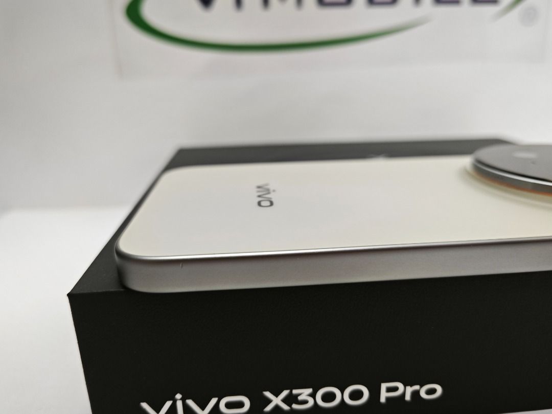 Used Vivo X300 Pro 16GB/512GB Brown