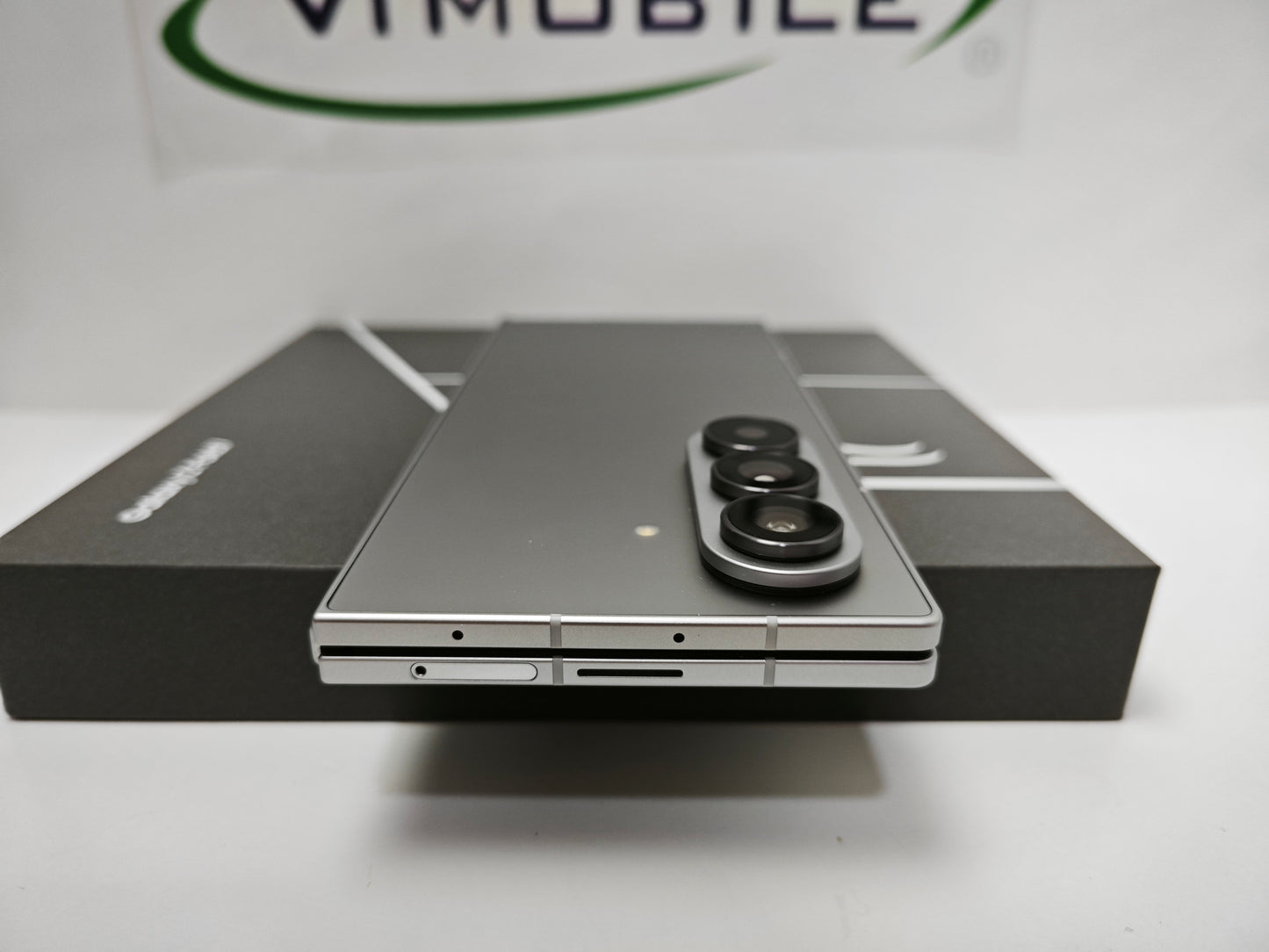 Used Galaxy Z Fold 7 12GB/512GB Silver Shadow