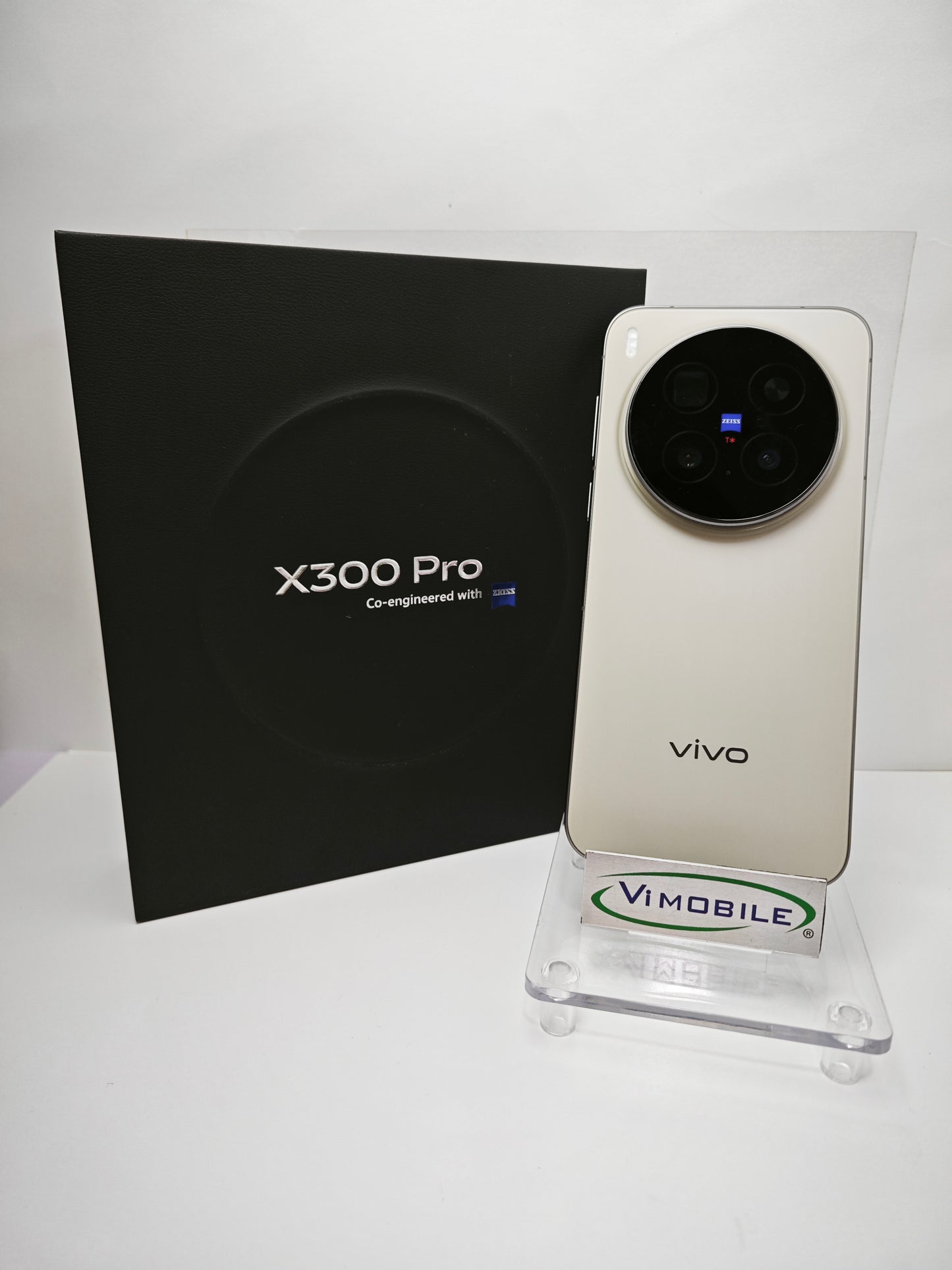 Used Vivo X300 Pro 16GB/512GB Brown