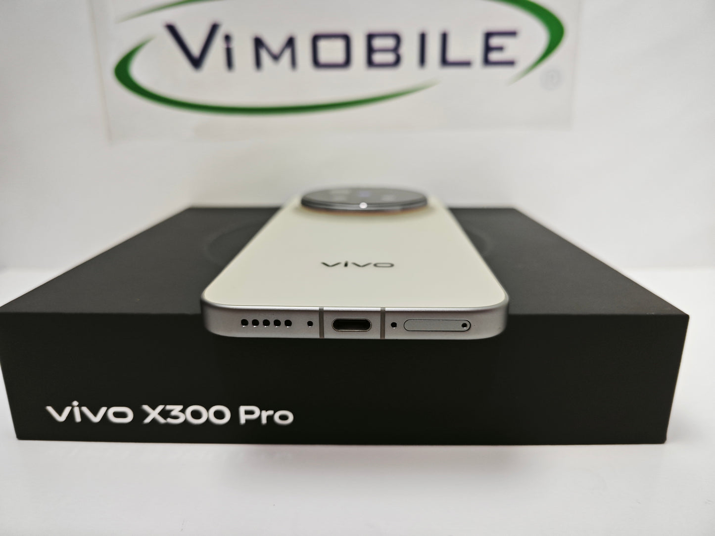 Used Vivo X300 Pro 16GB/512GB Brown